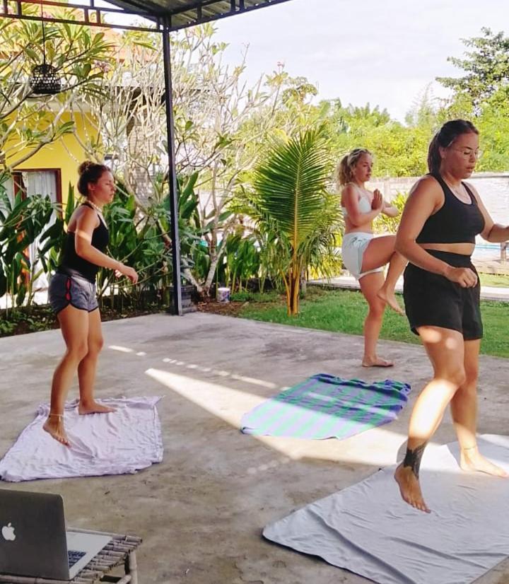 Dream Beach Hostel Lembongan ภายนอก รูปภาพ