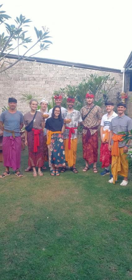 Dream Beach Hostel Lembongan ภายนอก รูปภาพ